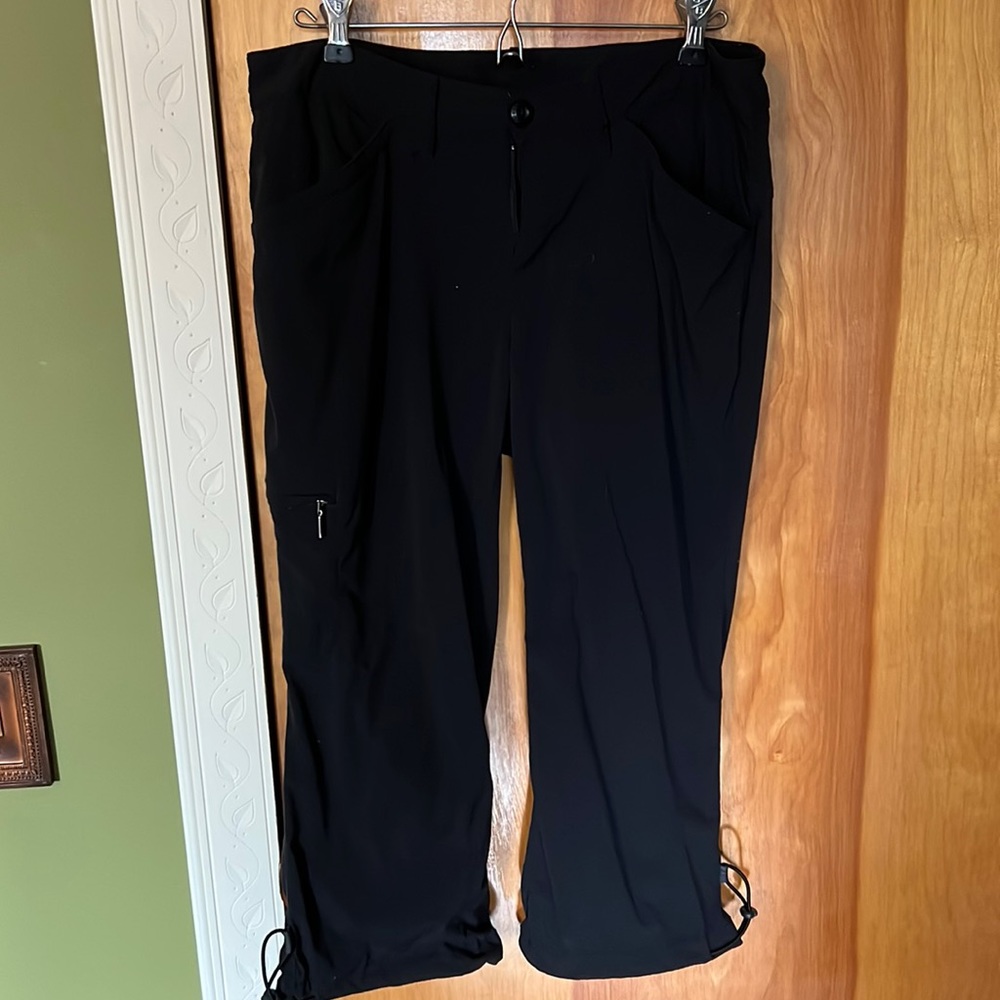 Eddie Bauer hiking capris